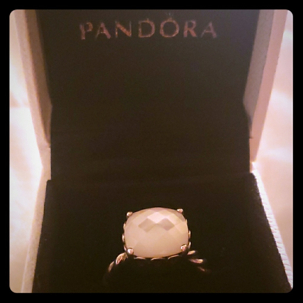 Pandora ring